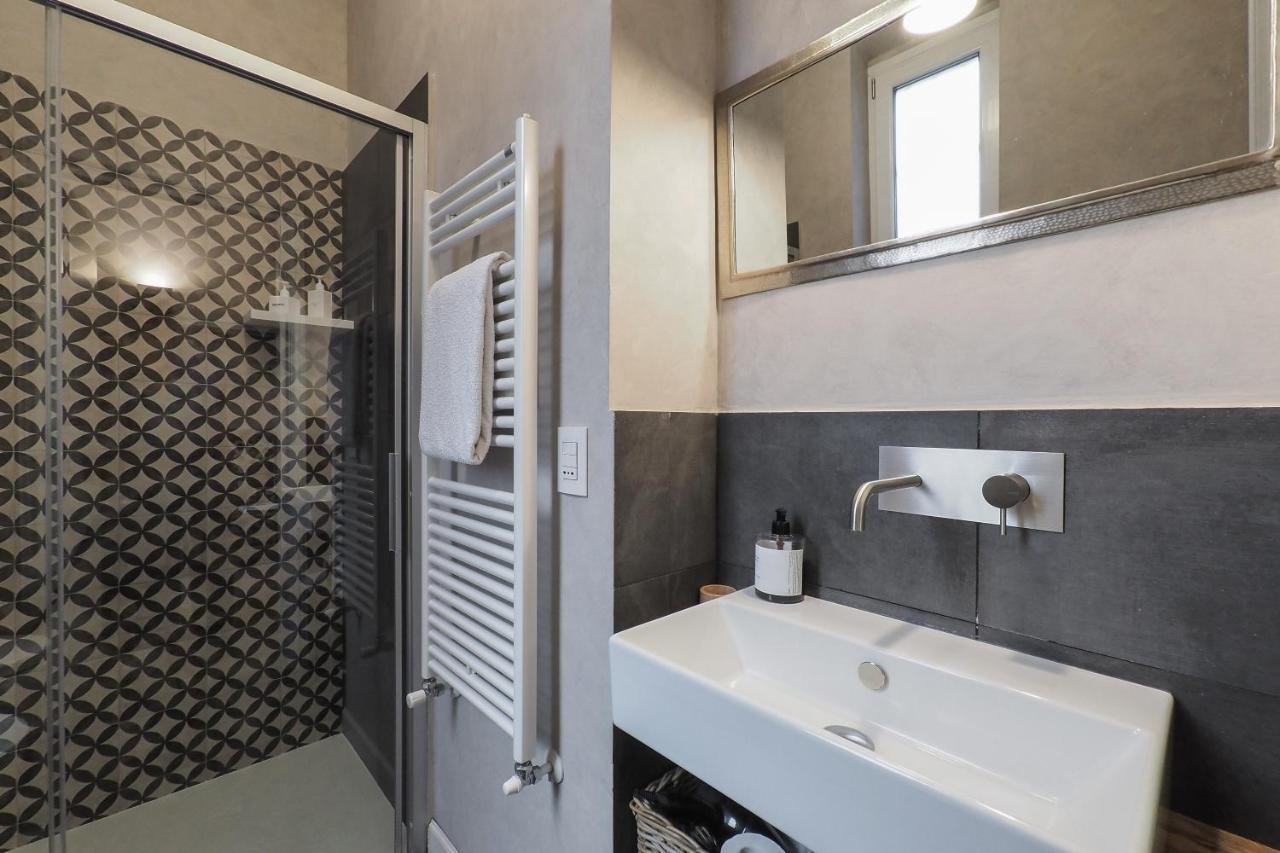 Tiare Home Milano Екстериор снимка